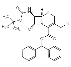(6R,7R)-BENZHYDRYL 7-((TERT-BUTOXYCARBONYL)AMINO)-3-(CHLOROMETHYL)-8-OXO-5-THIA-1-AZABICYCLO[4.2.0]OCT-2-ENE-2-CARBOXYLATE structure, CAS 112028-91-8