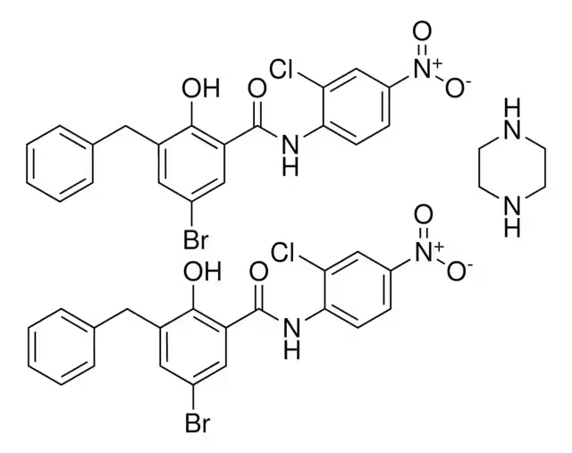 5-Chloro-N-(2-chloro-4-nitrophenyl)-2-hydroxy-benzamide compound with piperazine (2:1) structure, CAS 81424-66-0