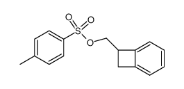 Bicyclo[4.2.0]octa-1,3,5-trien-7-ylmethyl 4-methylbenzenesulfonate structure, CAS 1471-89-2